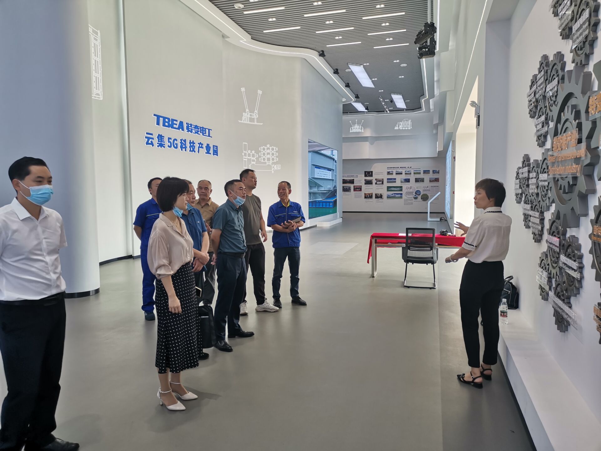 校企合作促发展——金年会平台（中国）ios/安卓版/手机app下载党委委员、副院长毕曼曼一行赴企业洽谈校企合作事宜