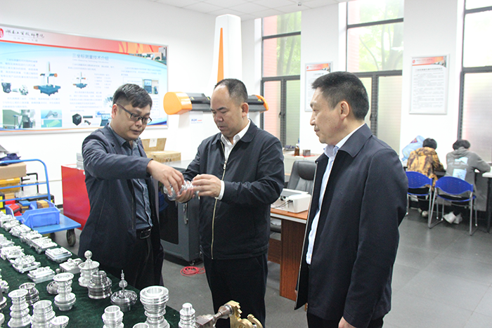 株洲市委组织部副部长于大平一行来金年会平台（中国）ios/安卓版/手机app下载调研